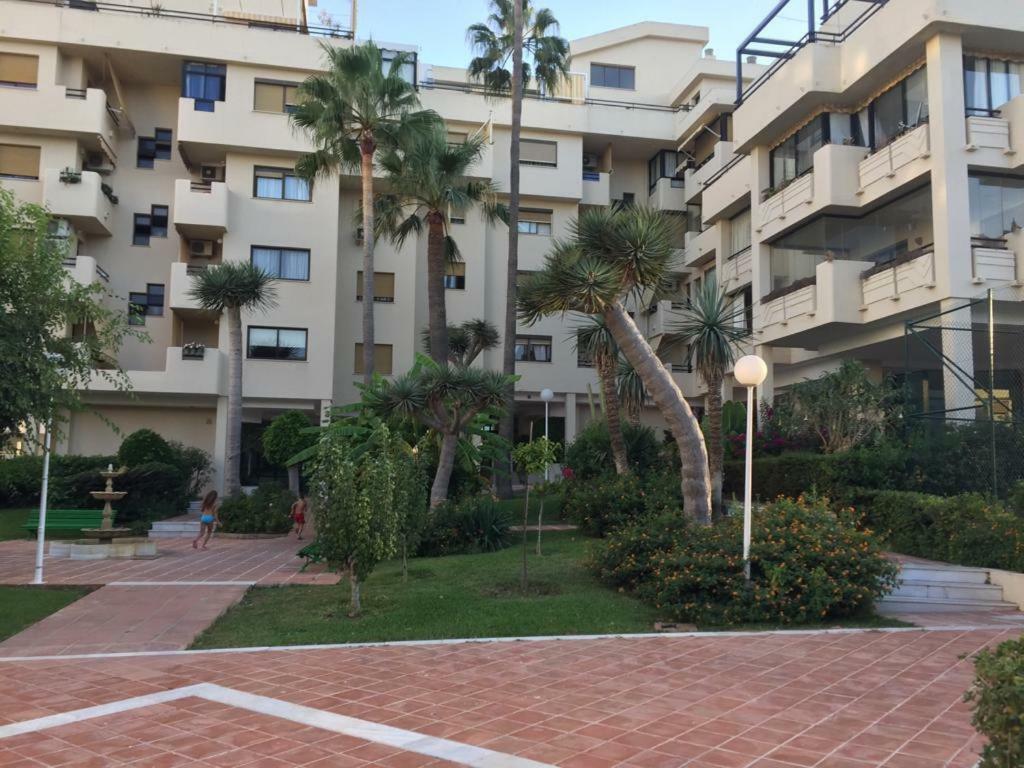 Ferienwohnung Montemar Puerto Torremolinos Exterior foto
